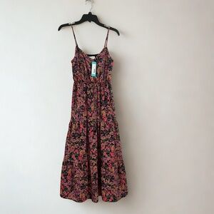Gilli floral maxi dress NWT